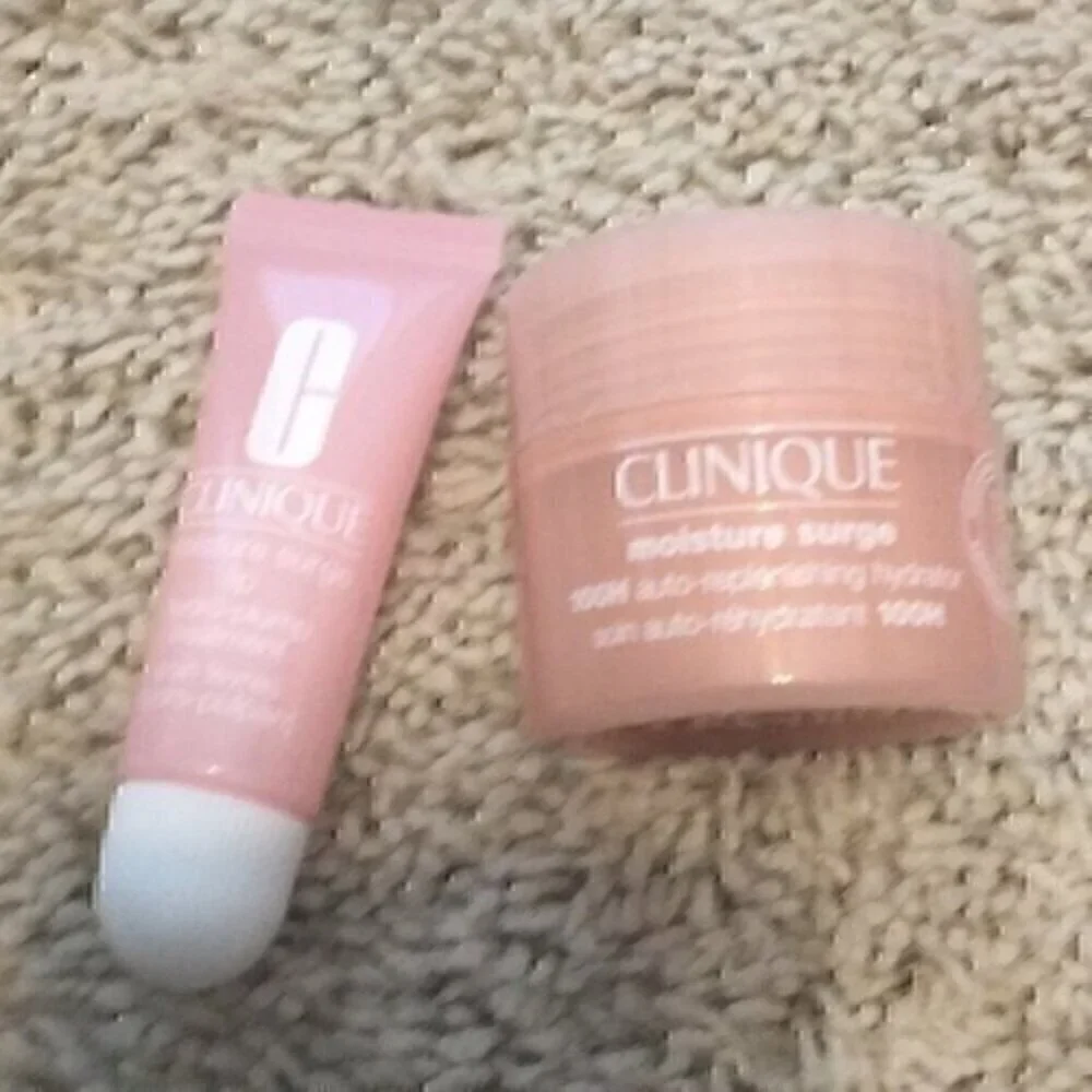 Clinique moisture surge duo